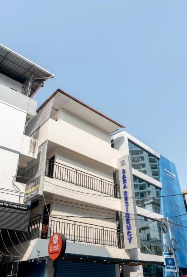 Masterkey Deluxe Rooms Kochi Eksteriør billede