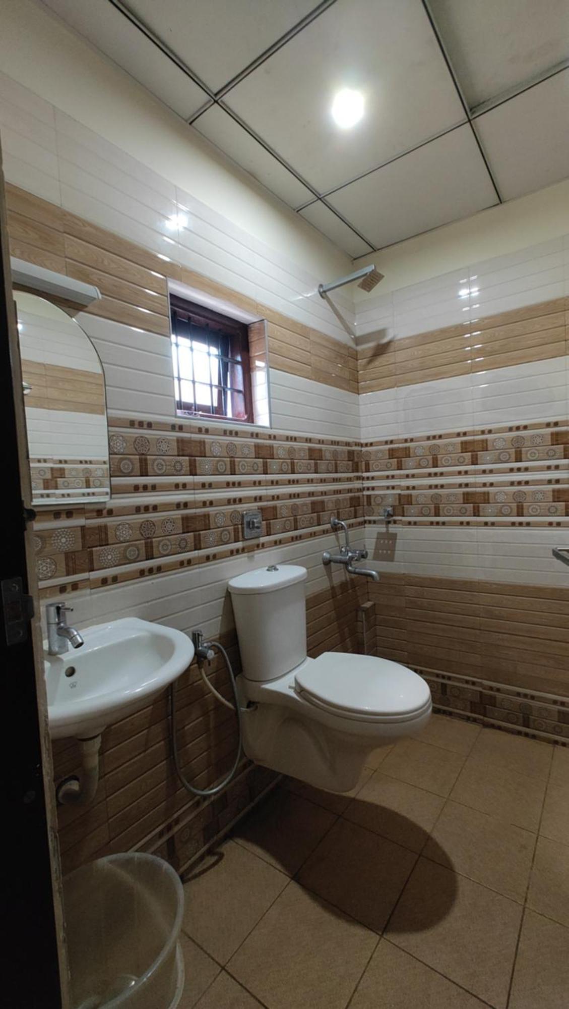 Masterkey Deluxe Rooms Kochi Eksteriør billede